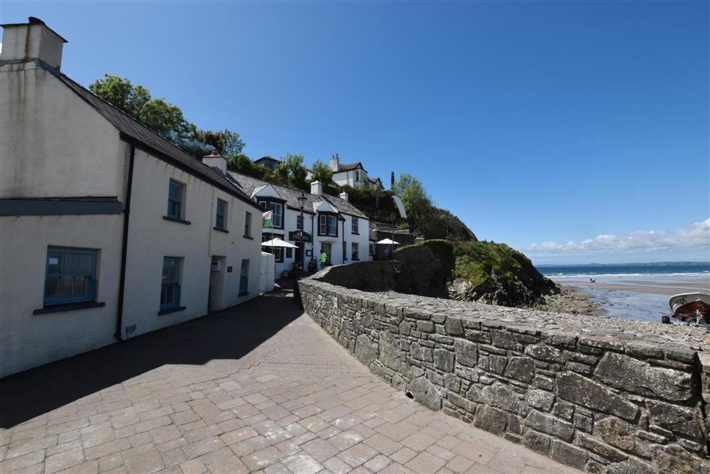 Beach Cottage Little Haven Exterior photo